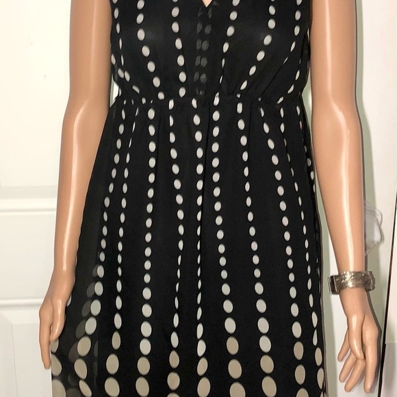 Apt 9 Sheer Midi Dress with Polka Dots Size 10 - Picture 2 of 9
